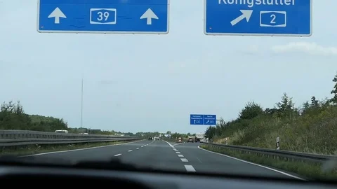 Motorway Interchange Cross Wolfsburg Koenigslutter road A2 towards Hannover B 스톡 동영상 80161984