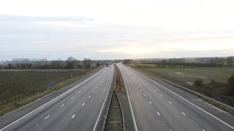 Motorway traffic 库存影片 146871142