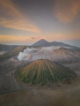 Mount Bromo, 2,614 m is an active volcano located in Bromo Tengger Semeru N.. Foto stock