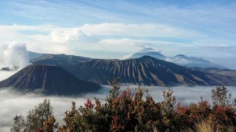 Mount Bromo active somma volcano and part of the Tengger mountains in East Java, Foto stock