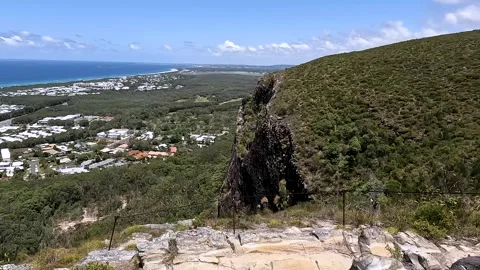 Mount Coolum Summit Track: Scenic Coastal Views and Lush Greenery on Queens.. Stock Footage 295178356