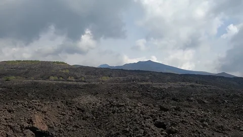 Mount Etna, Sicily, Italy Stockbeeldmateriaal 341668286