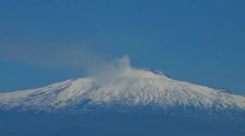 Mount Etna - Volcano Stock-Footage 11226662
