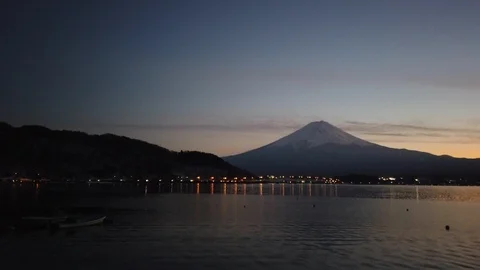 Mount Fuji Stockbeeldmateriaal 129728026