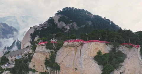 Mount Hua Plank Walk Drone Footage 4K Stock-Footage 337052274