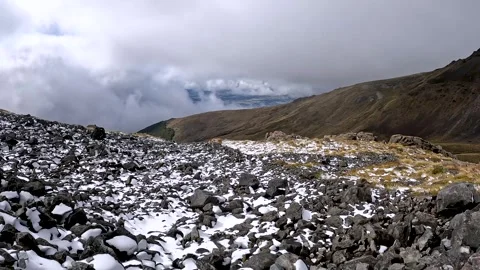 Mount Luxmore on the Kepler Track with Mountain Ridge views across the Sout.. Stock Footage 295242668