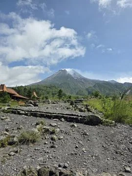 Mount Merapi volcano peak on java island with landscape 스톡 사진