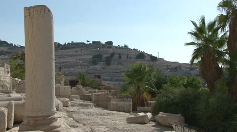 Mount of Olives aka Mount Olivet cemetery from Jerusalem Old City Walls Video stock 49672568
