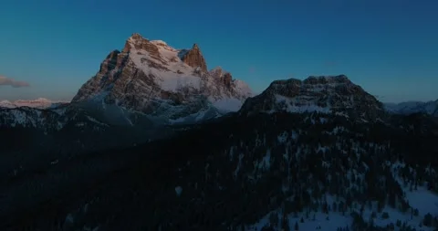 Mount Pelmo Video stock 275896865