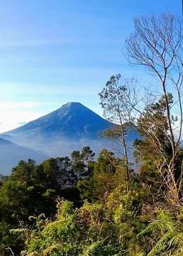 Mount prau Fotos de archivo
