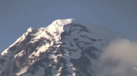 Mount Rainier Stock Footage 8885240
