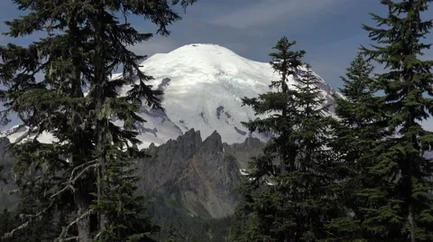 Mount Rainier, Washington from the east Stock Footage 52551289
