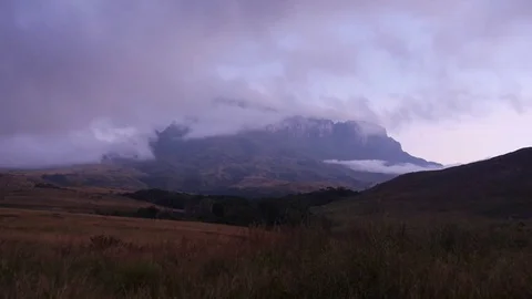 Mount Roraima in Clouds. Venezuela 库存影片 80926165