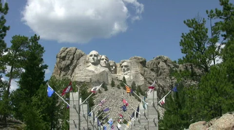 Mount Rushmore with state flags 1 Video stock 504855