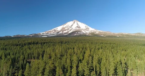 MOUNT SHASTA AREIAL Stock-Footage 128338921