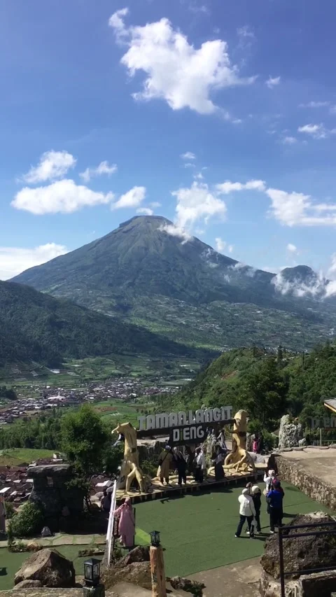 Mount Sindoro View from Taman Langit Dieng, Central Java, Indonesia Видео 344575325