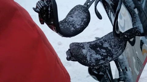 Mount on a snowboard Video stock 121272059