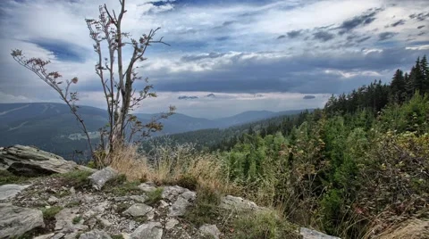 Mountain 4K timelapse 스톡 동영상 67896812