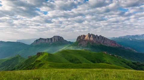 Mountain Achishboki under the ripples of clouds. Stock Footage 52577616