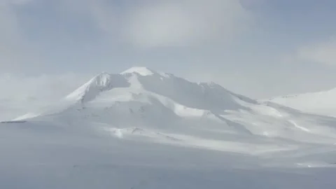 Mountain aerial Dolly 動画素材 188633985