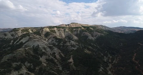 Mountain and Cloud Landscape. Видео 95728035