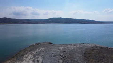 Mountain And Lake 動画素材 212489084