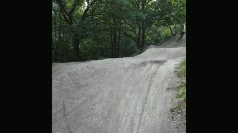 Mountain bike Stock Footage 135683208