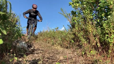 Mountain Bike 動画素材 140990476