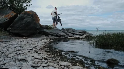 Mountain bike Video stock 246427052