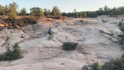 Mountain biking Vidéo 296725942