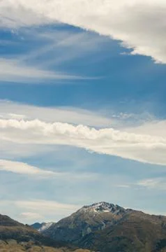 Mountain on blue cloudy sky Stock-Fotos