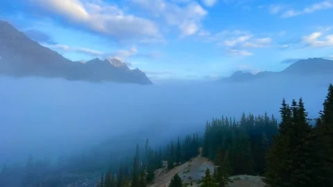 Mountain cloud fog nature Stock-Footage 272181108