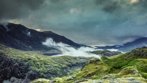 Mountain cloud inversion timelapse, Snowdonia, Wales Vídeos de archivo 82798554