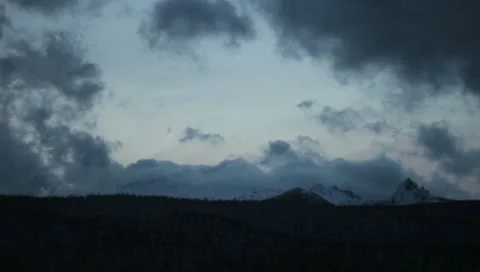 Mountain clouds Vidéo 8985489