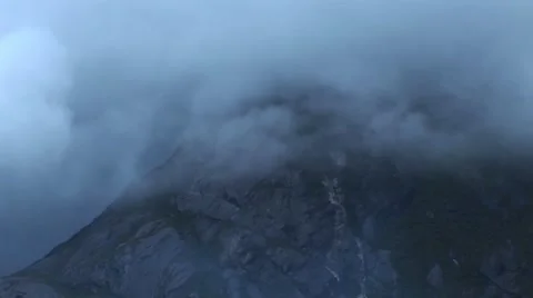 Mountain Clouds Video stock 44191271