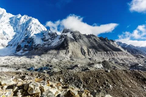Mountain in the clouds Fotos Stock