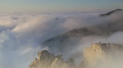 Mountain Clouds Time Lapse Stock-Footage 22286552