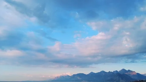 Mountain Clouds Timelapse Video stock 323376408