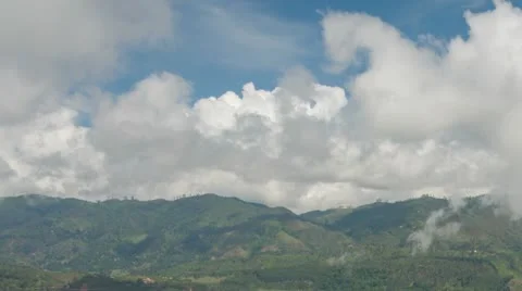 Mountain cloudscape 库存影片 20522480