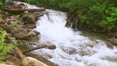 Mountain Creek Video stock 80016590