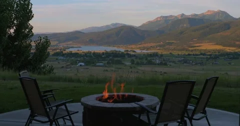 Mountain fire pit and chairs Vídeos de archivo 53821880