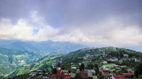 MOUNTAIN WITH FLYING CLOUDS IN TAIWAN Stock-Footage 202516325