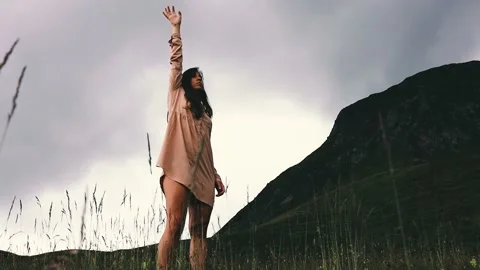 Mountain girl dance Stock Footage 138495231