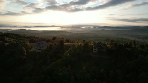 Mountain Homes Aerial Stock Footage 221114001