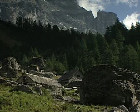 MOUNTAIN houses Stock Footage