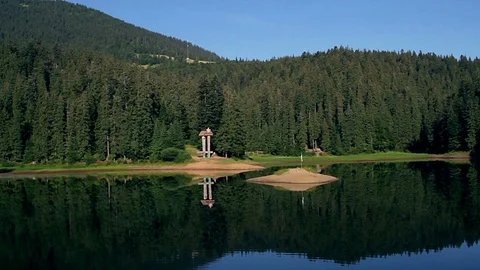 Mountain lake Stock-Footage 98554228