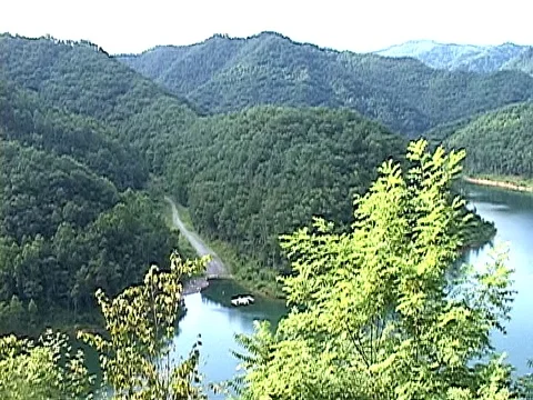 Mountain Lake-pan 스톡 동영상 74740502