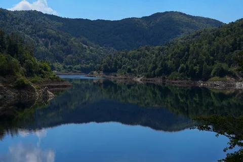 Mountain Lake Reflection. Stock-Fotos