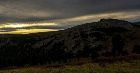 Mountain lake time lapse in summer or autumn. Wild nature and beautiful sunset Stock Footage 269524328