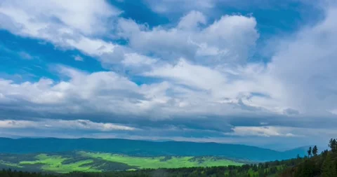 Mountain lake time-lapse at the summer or autumn time. Wild nature and rural Stock Footage 291921391
